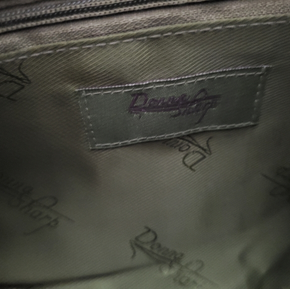 Donna Sharp Quilted Hand Bag - Picture 8 of 8